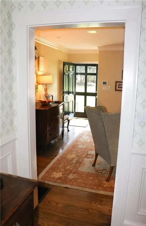 516 E Wesley Road Ne, Atlanta, Georgia 30305, 3 Bedrooms Bedrooms, ,2 BathroomsBathrooms,Residential,Sold,516 E Wesley Road Ne,5745227