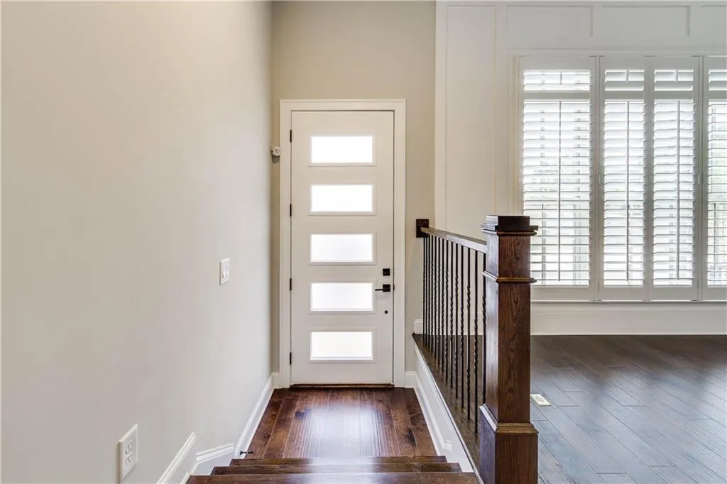 4127 Township Pkwy, Atlanta, Georgia 30342, 3 Bedrooms Bedrooms, ,3 BathroomsBathrooms,Residential,Sold,4127 Township Pkwy,5907339