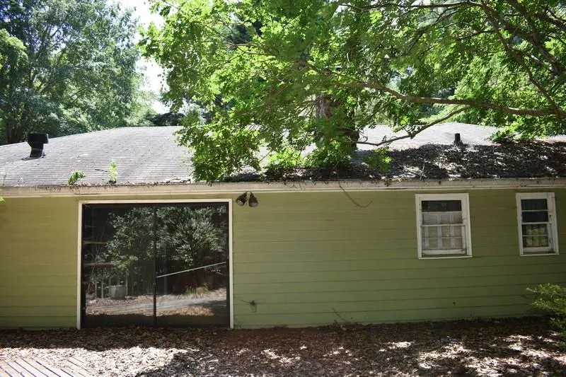 400 Highbrook Drive, Sandy Springs, Georgia 30342, 3 Bedrooms Bedrooms, ,2 BathroomsBathrooms,Residential,Sold,400 Highbrook Drive,6721015