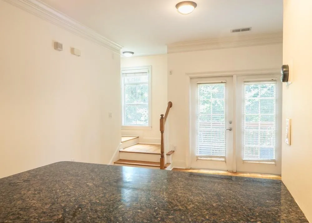 5523 Glenridge Park Ne, Atlanta, Georgia 30342, 3 Bedrooms Bedrooms, ,2 BathroomsBathrooms,Residential,For Sale,5523 Glenridge Park Ne,7675886