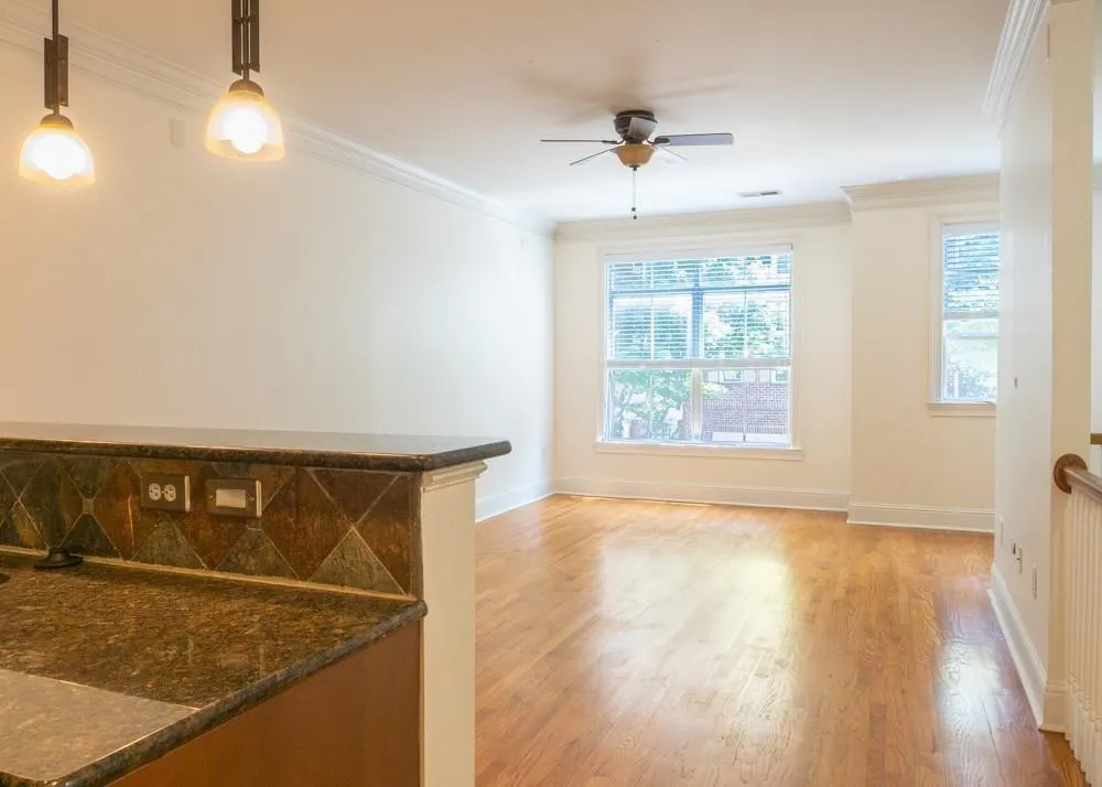 5523 Glenridge Park Ne, Atlanta, Georgia 30342, 3 Bedrooms Bedrooms, ,2 BathroomsBathrooms,Residential,For Sale,5523 Glenridge Park Ne,7675886