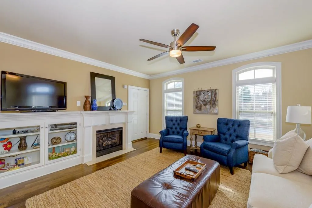6406 Paulson Place Ne, Sandy Springs, Georgia 30328, 2 Bedrooms Bedrooms, ,2 BathroomsBathrooms,Residential,Sold,6406 Paulson Place Ne,5962177
