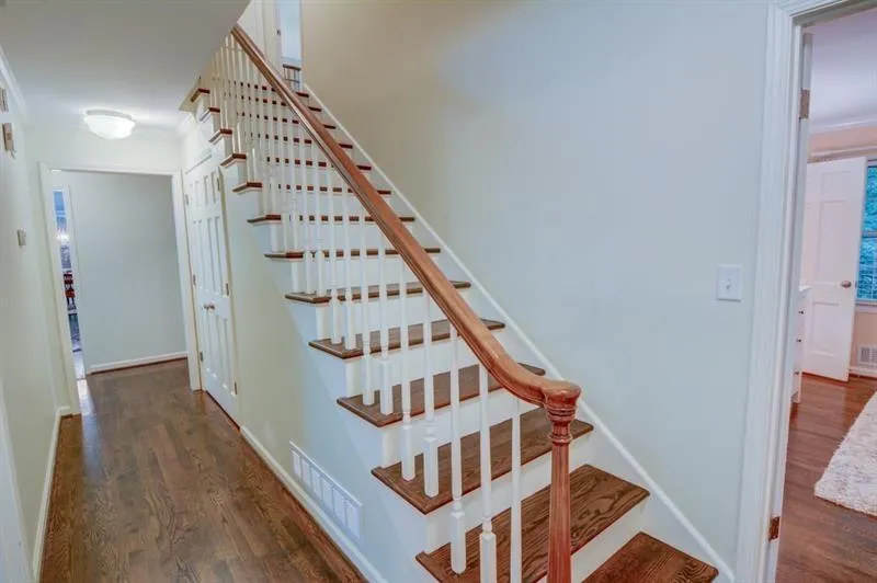 380 Forest Hills Drive, Sandy Springs, Georgia 30342, 4 Bedrooms Bedrooms, ,3 BathroomsBathrooms,Residential,Sold,380 Forest Hills Drive,6799911