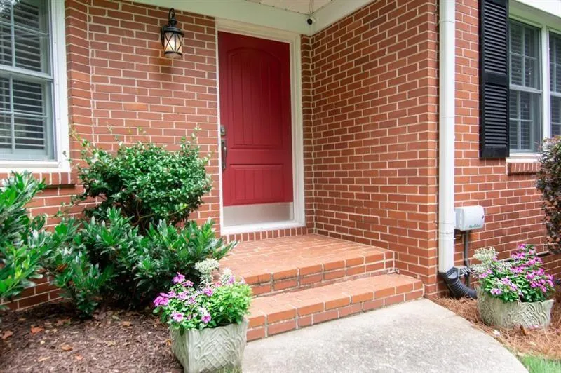 380 Forest Hills Drive, Sandy Springs, Georgia 30342, 4 Bedrooms Bedrooms, ,3 BathroomsBathrooms,Residential,Sold,380 Forest Hills Drive,6799911