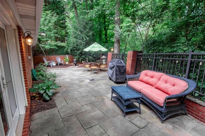 380 Forest Hills Drive, Sandy Springs, Georgia 30342, 4 Bedrooms Bedrooms, ,3 BathroomsBathrooms,Residential,Sold,380 Forest Hills Drive,6799911