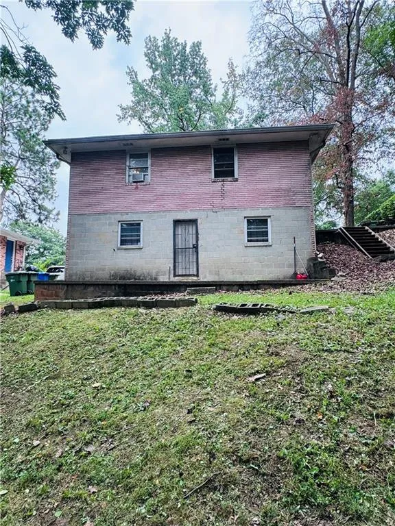 1255 North Avenue Nw, Atlanta, Georgia 30318, 3 Bedrooms Bedrooms, ,1 BathroomBathrooms,Residential,For Sale,1255 North Avenue Nw,7628110