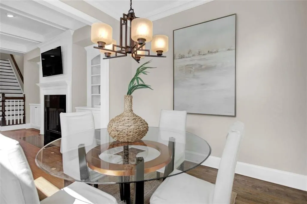 550 Sarabrook Place Ne, Sandy Springs, Georgia 30342, 3 Bedrooms Bedrooms, ,3 BathroomsBathrooms,Residential,Sold,550 Sarabrook Place Ne,7107488