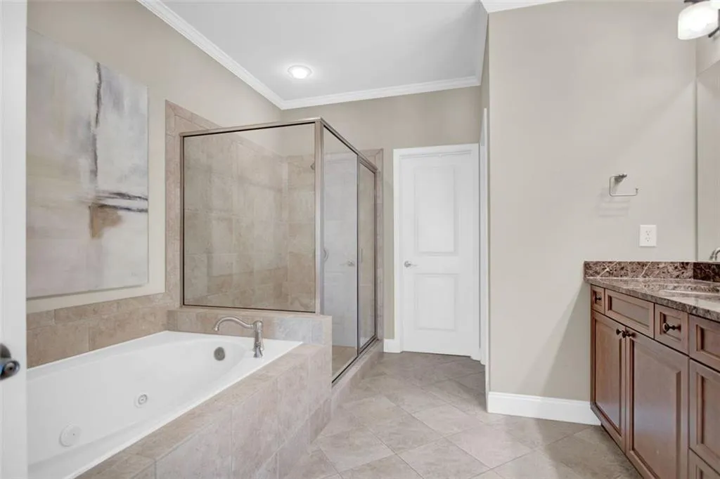550 Sarabrook Place Ne, Sandy Springs, Georgia 30342, 3 Bedrooms Bedrooms, ,3 BathroomsBathrooms,Residential,Sold,550 Sarabrook Place Ne,7107488
