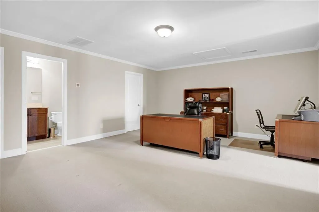 550 Sarabrook Place Ne, Sandy Springs, Georgia 30342, 3 Bedrooms Bedrooms, ,3 BathroomsBathrooms,Residential,Sold,550 Sarabrook Place Ne,7107488