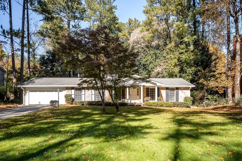 240 Berwick Drive, Sandy Springs, Georgia 30328, 3 Bedrooms Bedrooms, ,2 BathroomsBathrooms,Residential,Sold,240 Berwick Drive,6683640 240 Berwick Drive, Sandy Springs, Georgia 30328, 3 Bedrooms Bedrooms, ,2 BathroomsBathrooms,Residential,Sold,240 Berwick Drive,6683640