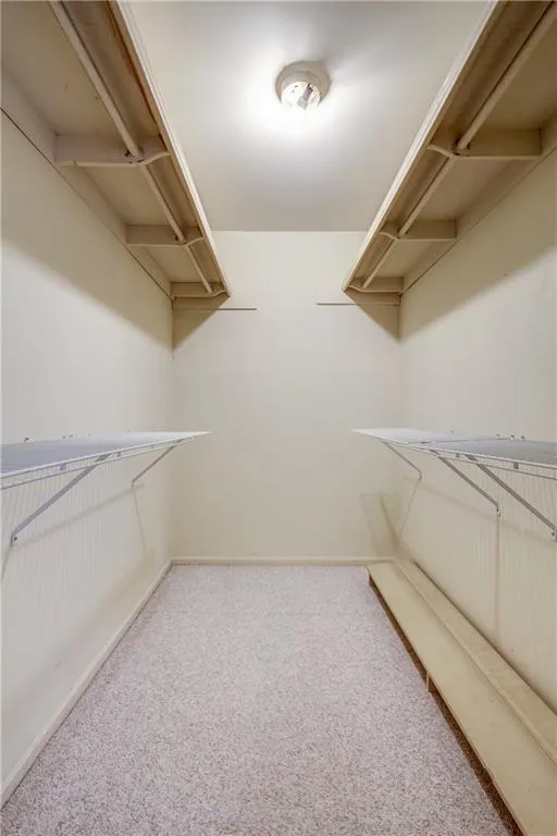 6851 Roswell Road Unit N16, Sandy Springs, Georgia 30328, 3 Bedrooms Bedrooms, ,2 BathroomsBathrooms,Residential,Sold,6851 Roswell Road Unit N16,5788968