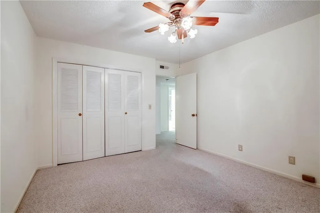 6851 Roswell Road Unit N16, Sandy Springs, Georgia 30328, 3 Bedrooms Bedrooms, ,2 BathroomsBathrooms,Residential,Sold,6851 Roswell Road Unit N16,5788968