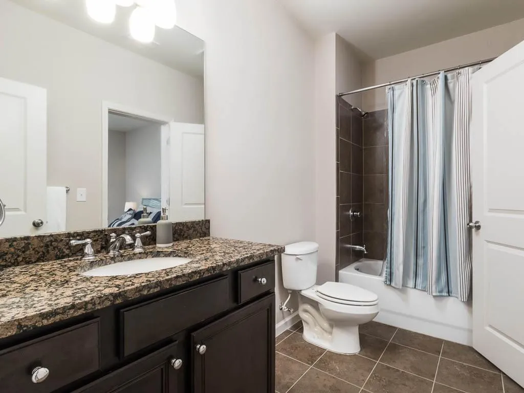 435 Glenmanor Court, Sandy Springs, Georgia 30328, 6 Bedrooms Bedrooms, ,5 BathroomsBathrooms,Residential,Sold,435 Glenmanor Court,5993511