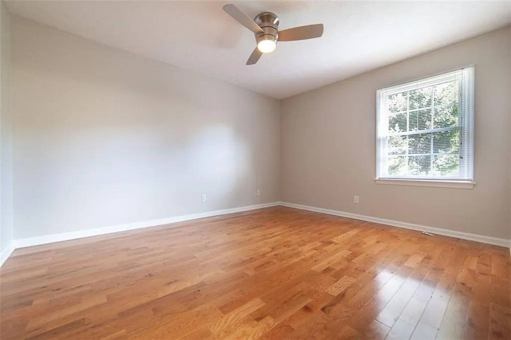 6700 Roswell Road Unit 27c, Atlanta, Georgia 30328, 2 Bedrooms Bedrooms, ,2 BathroomsBathrooms,Residential,Sold,6700 Roswell Road Unit 27c,6510089