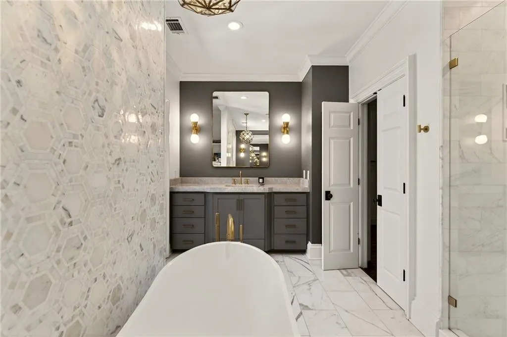 4917 Rebel Trail, Atlanta, Georgia 30327, 6 Bedrooms Bedrooms, ,6 BathroomsBathrooms,Residential,For Sale,4917 Rebel Trail,7758685