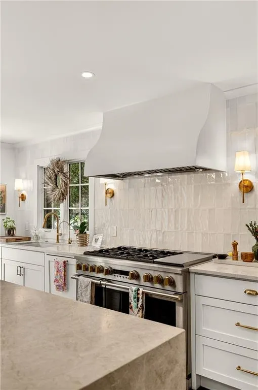 4917 Rebel Trail, Atlanta, Georgia 30327, 6 Bedrooms Bedrooms, ,6 BathroomsBathrooms,Residential,For Sale,4917 Rebel Trail,7758685