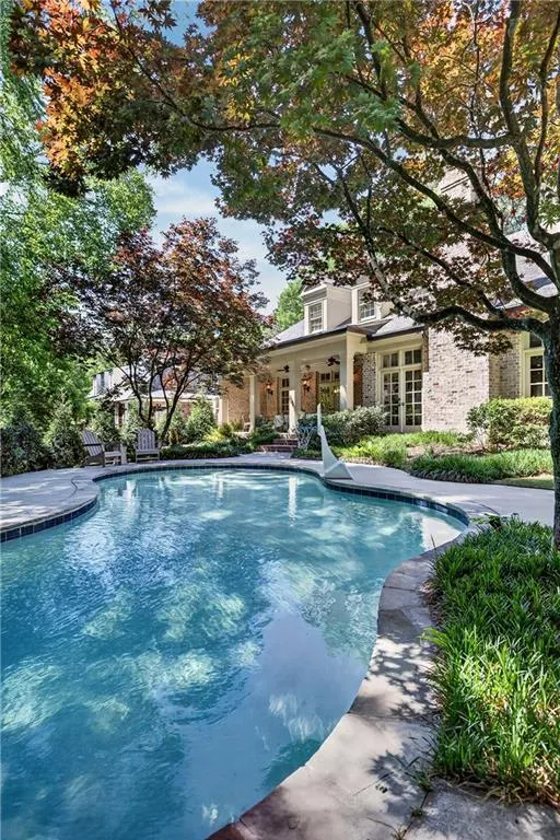 4917 Rebel Trail, Atlanta, Georgia 30327, 6 Bedrooms Bedrooms, ,6 BathroomsBathrooms,Residential,For Sale,4917 Rebel Trail,7758685