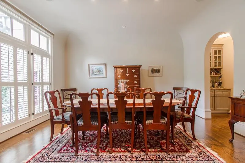 3270 Ivanhoe Drive, Atlanta, Georgia 30327, 6 Bedrooms Bedrooms, ,7 BathroomsBathrooms,Residential,Sold,3270 Ivanhoe Drive,5681121