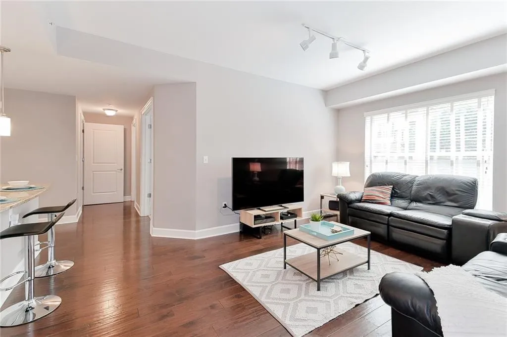 200 River Vista Drive Unit 336, Atlanta, Georgia 30339, 2 Bedrooms Bedrooms, ,2 BathroomsBathrooms,Residential,Sold,200 River Vista Drive Unit 336,6576761