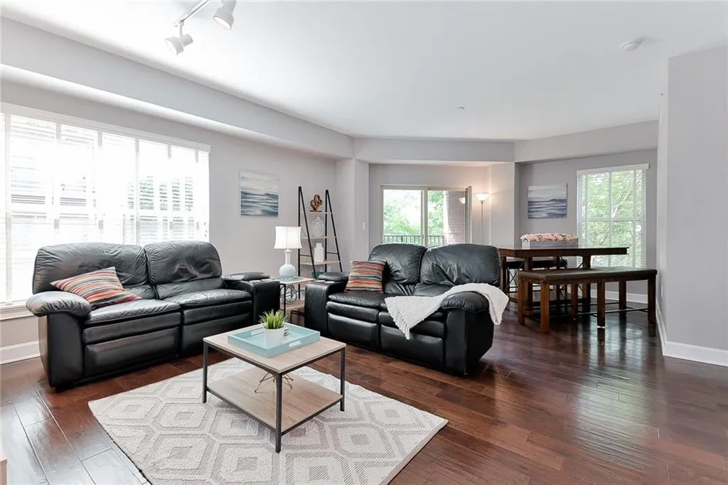 200 River Vista Drive Unit 336, Atlanta, Georgia 30339, 2 Bedrooms Bedrooms, ,2 BathroomsBathrooms,Residential,Sold,200 River Vista Drive Unit 336,6576761