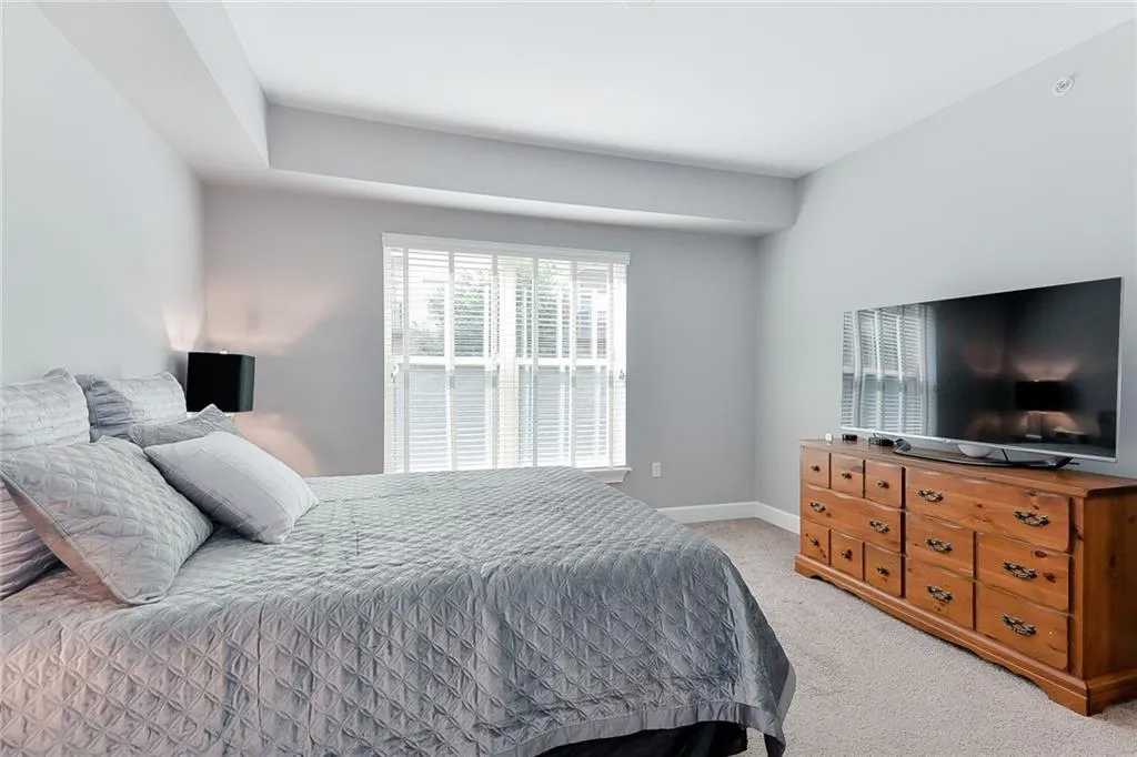 200 River Vista Drive Unit 336, Atlanta, Georgia 30339, 2 Bedrooms Bedrooms, ,2 BathroomsBathrooms,Residential,Sold,200 River Vista Drive Unit 336,6576761