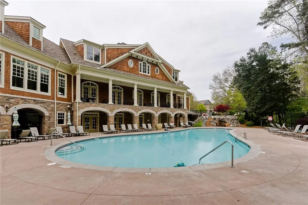 200 River Vista Drive Unit 336, Atlanta, Georgia 30339, 2 Bedrooms Bedrooms, ,2 BathroomsBathrooms,Residential,Sold,200 River Vista Drive Unit 336,6576761