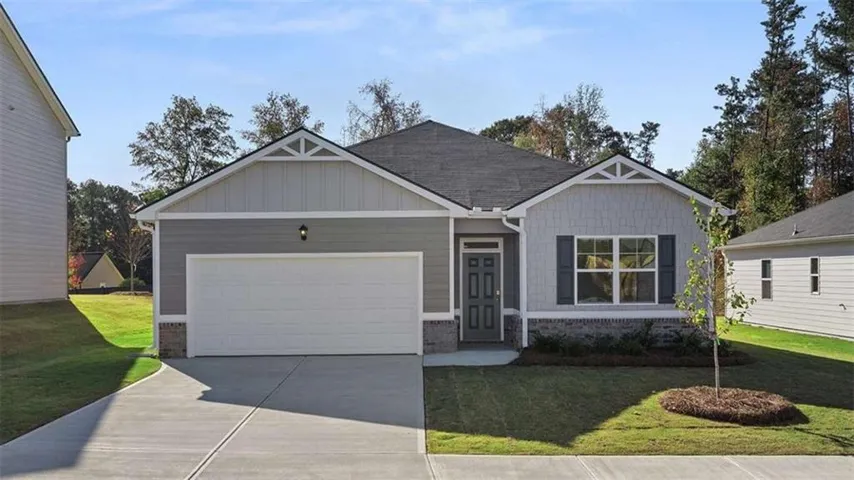 1121 Adirondac Way, Bonaire, Georgia 31005