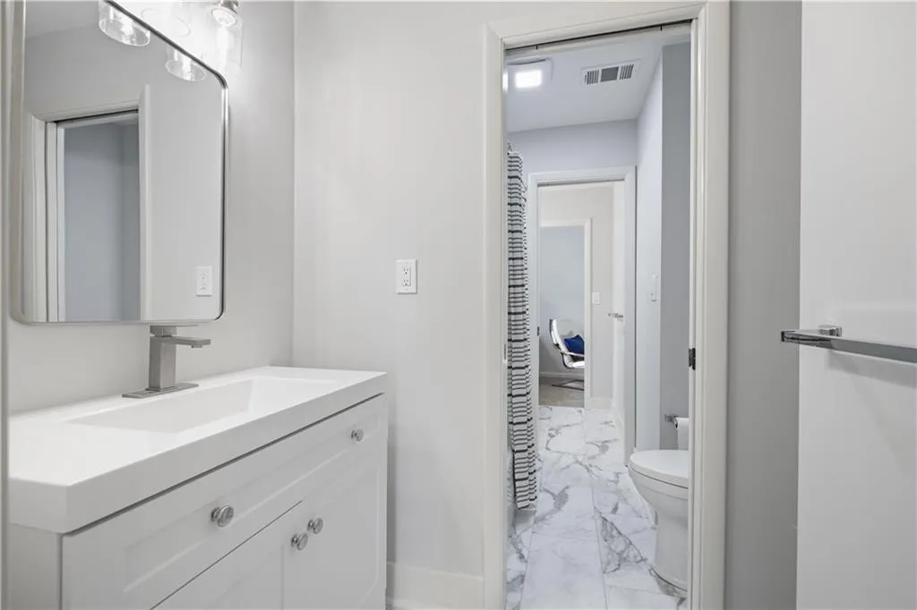Renovated J & J bath, left side