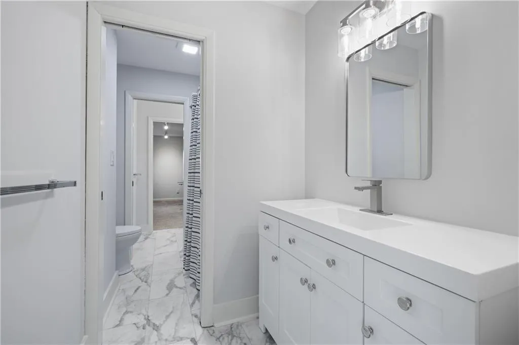 Renovated J & J bath, right side