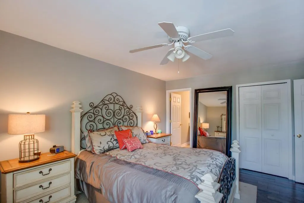 205 Brighton Point, Sandy Springs, Georgia 30328, 2 Bedrooms Bedrooms, ,2 BathroomsBathrooms,Residential,Sold,205 Brighton Point,5850882