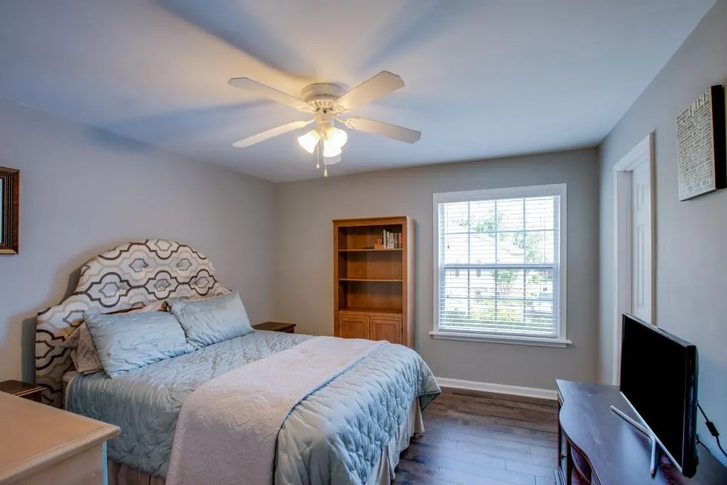 205 Brighton Point, Sandy Springs, Georgia 30328, 2 Bedrooms Bedrooms, ,2 BathroomsBathrooms,Residential,Sold,205 Brighton Point,5850882