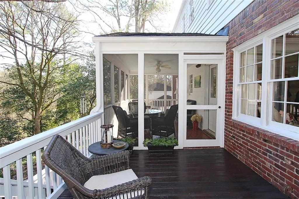 6785 Wright Road, Sandy Springs, Georgia 30328, 3 Bedrooms Bedrooms, ,3 BathroomsBathrooms,Residential,Sold,6785 Wright Road,5639257