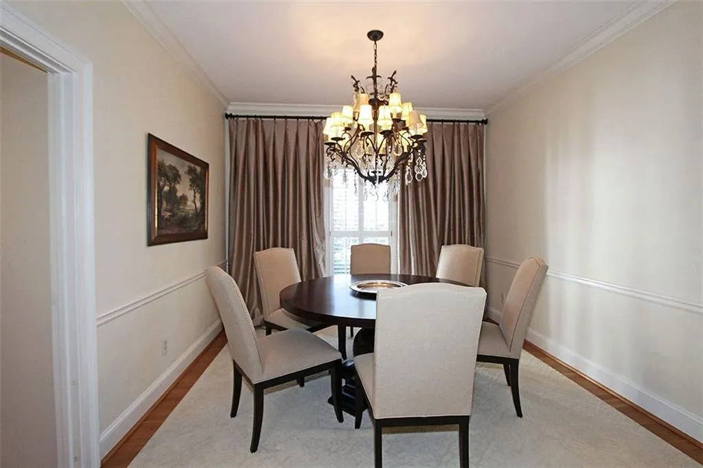 6785 Wright Road, Sandy Springs, Georgia 30328, 3 Bedrooms Bedrooms, ,3 BathroomsBathrooms,Residential,Sold,6785 Wright Road,5639257