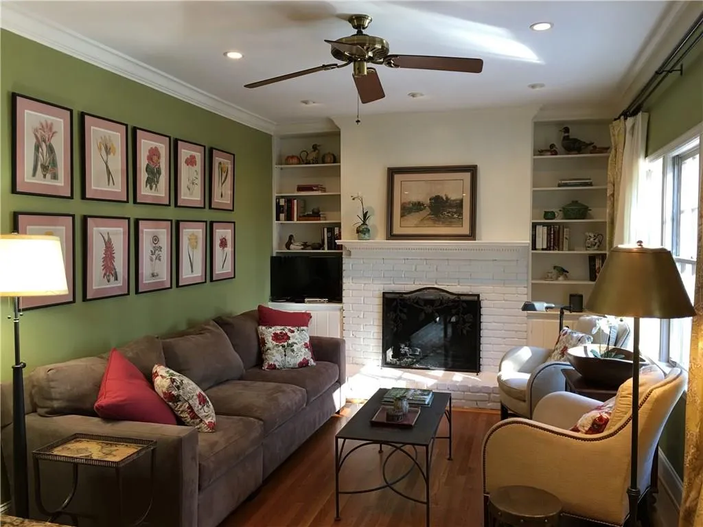 6785 Wright Road, Sandy Springs, Georgia 30328, 3 Bedrooms Bedrooms, ,3 BathroomsBathrooms,Residential,Sold,6785 Wright Road,5639257