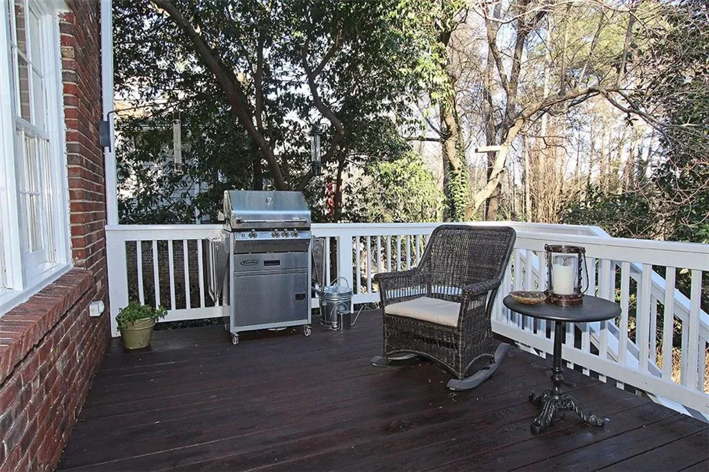 6785 Wright Road, Sandy Springs, Georgia 30328, 3 Bedrooms Bedrooms, ,3 BathroomsBathrooms,Residential,Sold,6785 Wright Road,5639257