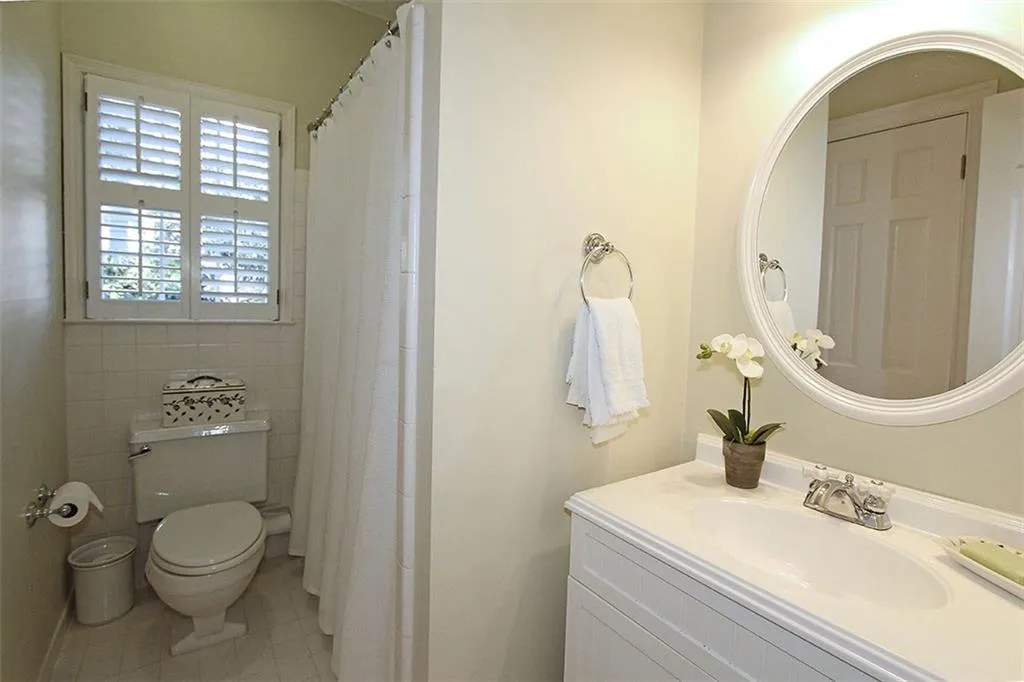 6785 Wright Road, Sandy Springs, Georgia 30328, 3 Bedrooms Bedrooms, ,3 BathroomsBathrooms,Residential,Sold,6785 Wright Road,5639257