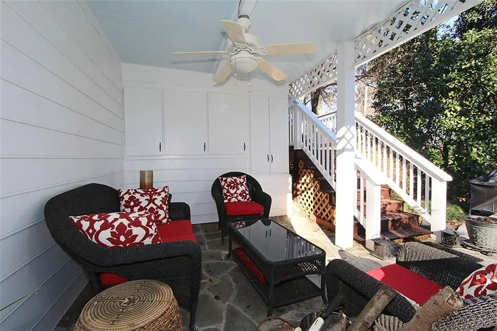 6785 Wright Road, Sandy Springs, Georgia 30328, 3 Bedrooms Bedrooms, ,3 BathroomsBathrooms,Residential,Sold,6785 Wright Road,5639257