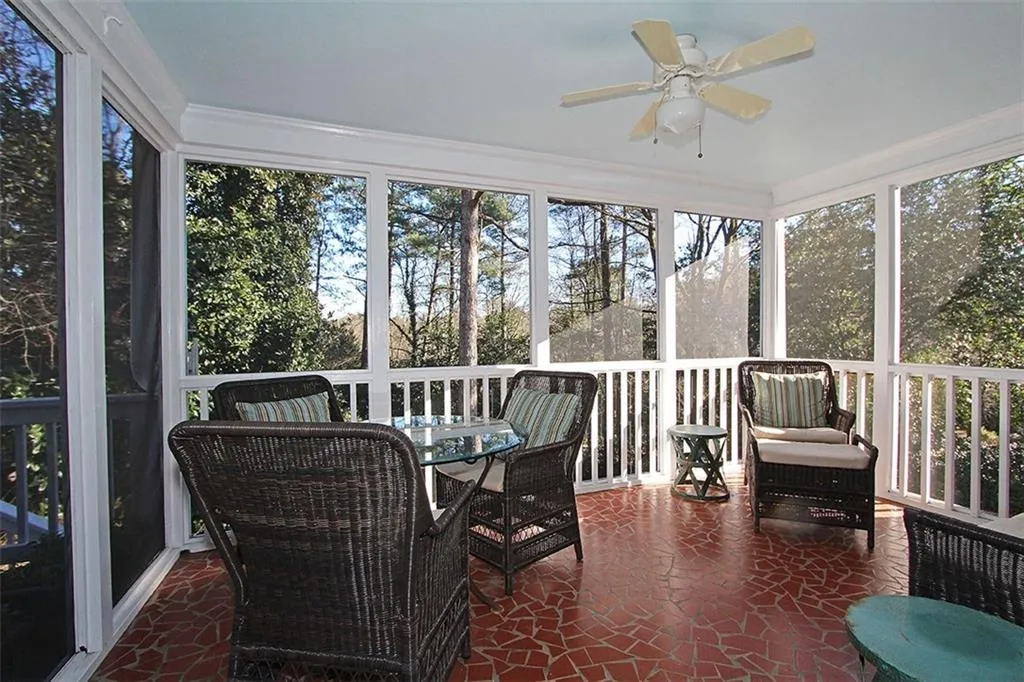 6785 Wright Road, Sandy Springs, Georgia 30328, 3 Bedrooms Bedrooms, ,3 BathroomsBathrooms,Residential,Sold,6785 Wright Road,5639257