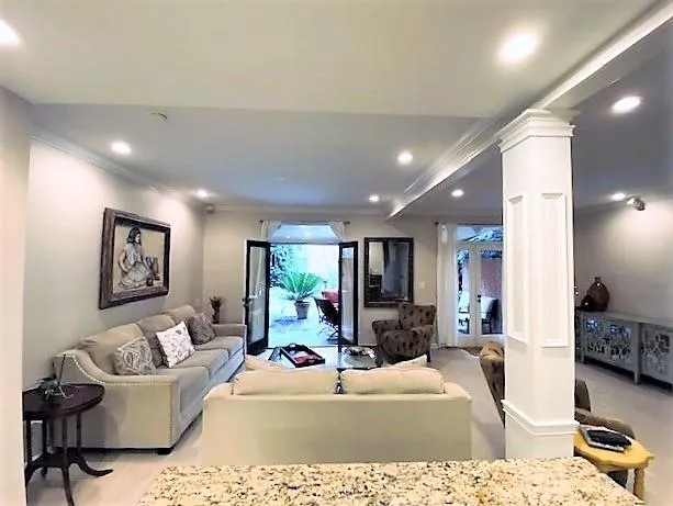 22 Willow Glen Ne Unit 22, Atlanta, Georgia 30342, 3 Bedrooms Bedrooms, ,2 BathroomsBathrooms,Residential,Sold,22 Willow Glen Ne Unit 22,6658623