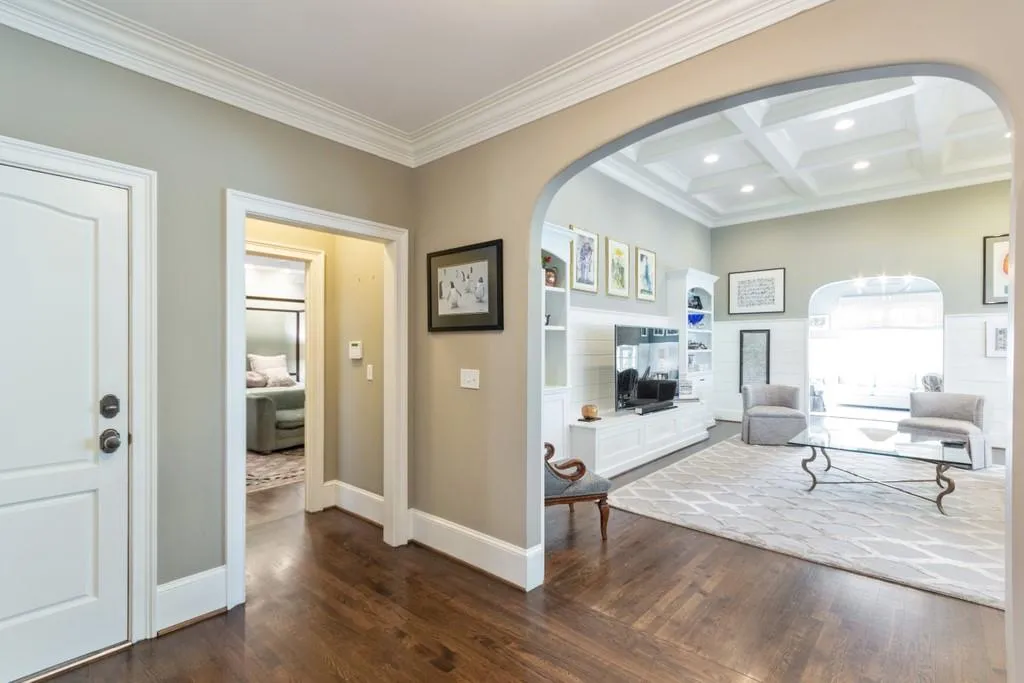 205 Woodchase Close, Sandy Springs, Georgia 30319, 4 Bedrooms Bedrooms, ,3 BathroomsBathrooms,Residential,Sold,205 Woodchase Close,6749457
