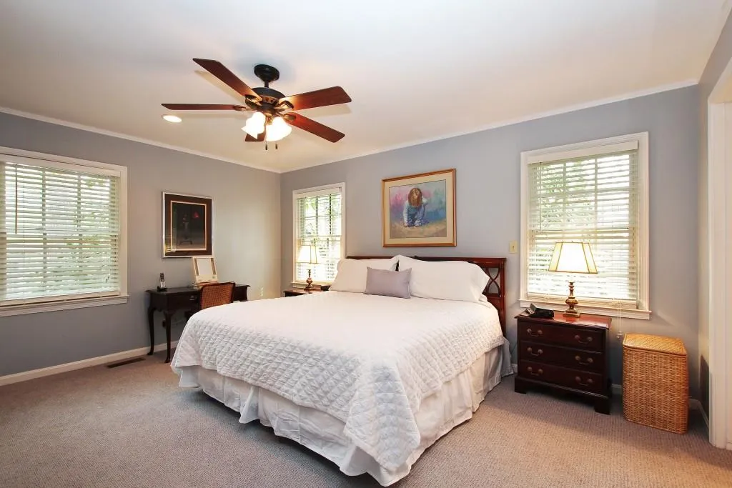 4985 Vallo Vista Court Ne, Sandy Springs, Georgia 30342, 4 Bedrooms Bedrooms, ,3 BathroomsBathrooms,Residential,Sold,4985 Vallo Vista Court Ne,5671574