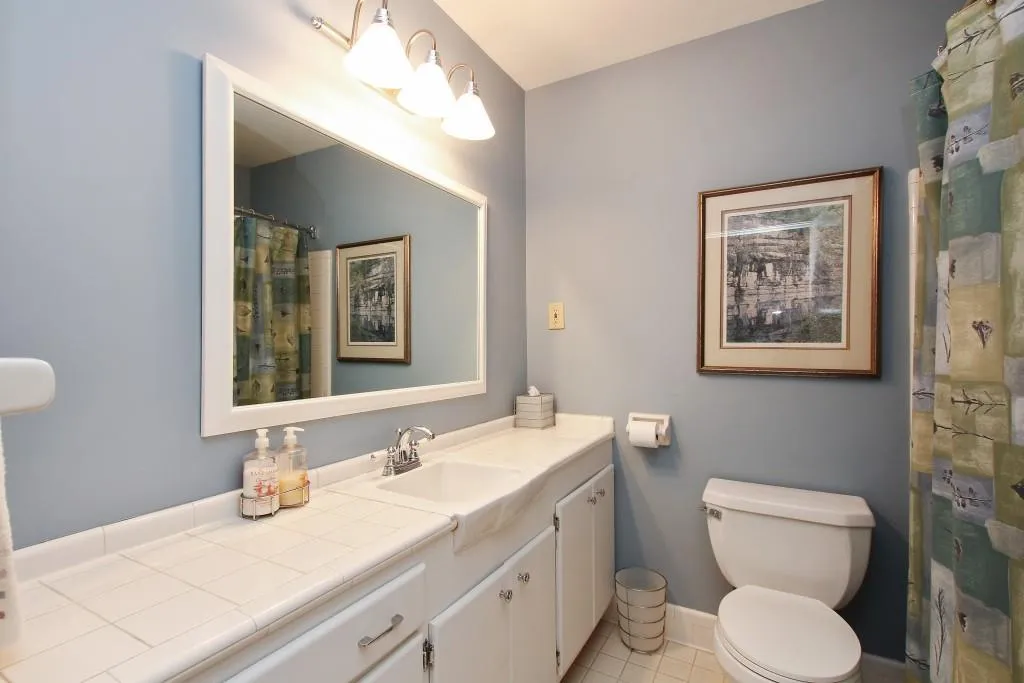 4985 Vallo Vista Court Ne, Sandy Springs, Georgia 30342, 4 Bedrooms Bedrooms, ,3 BathroomsBathrooms,Residential,Sold,4985 Vallo Vista Court Ne,5671574