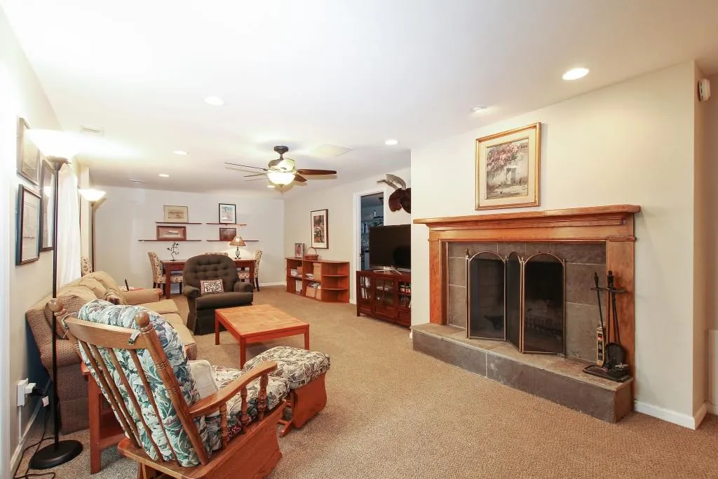 4985 Vallo Vista Court Ne, Sandy Springs, Georgia 30342, 4 Bedrooms Bedrooms, ,3 BathroomsBathrooms,Residential,Sold,4985 Vallo Vista Court Ne,5671574