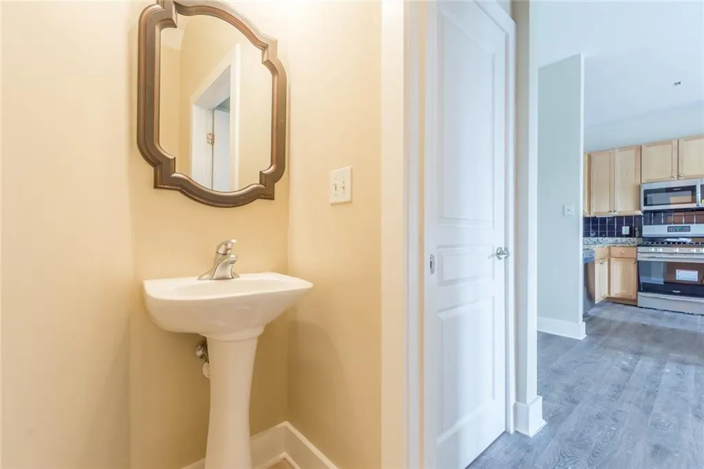 799 Hammond Drive Unit 427, Atlanta, Georgia 30328, 1 Bedroom Bedrooms, ,1 BathroomBathrooms,Residential,Sold,799 Hammond Drive Unit 427,6538339