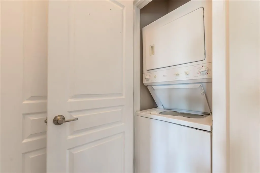 799 Hammond Drive Unit 427, Atlanta, Georgia 30328, 1 Bedroom Bedrooms, ,1 BathroomBathrooms,Residential,Sold,799 Hammond Drive Unit 427,6538339