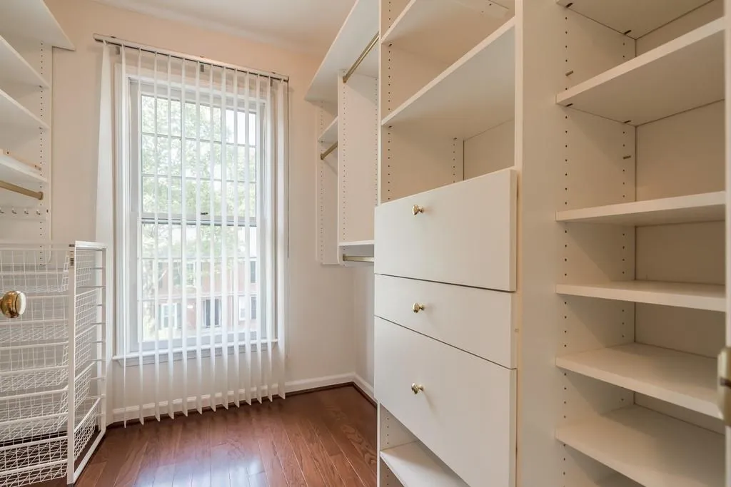 602 Dunwoody Chace Unit 602, Atlanta, Georgia 30328, 3 Bedrooms Bedrooms, ,2 BathroomsBathrooms,Residential,Sold,602 Dunwoody Chace Unit 602,6538749