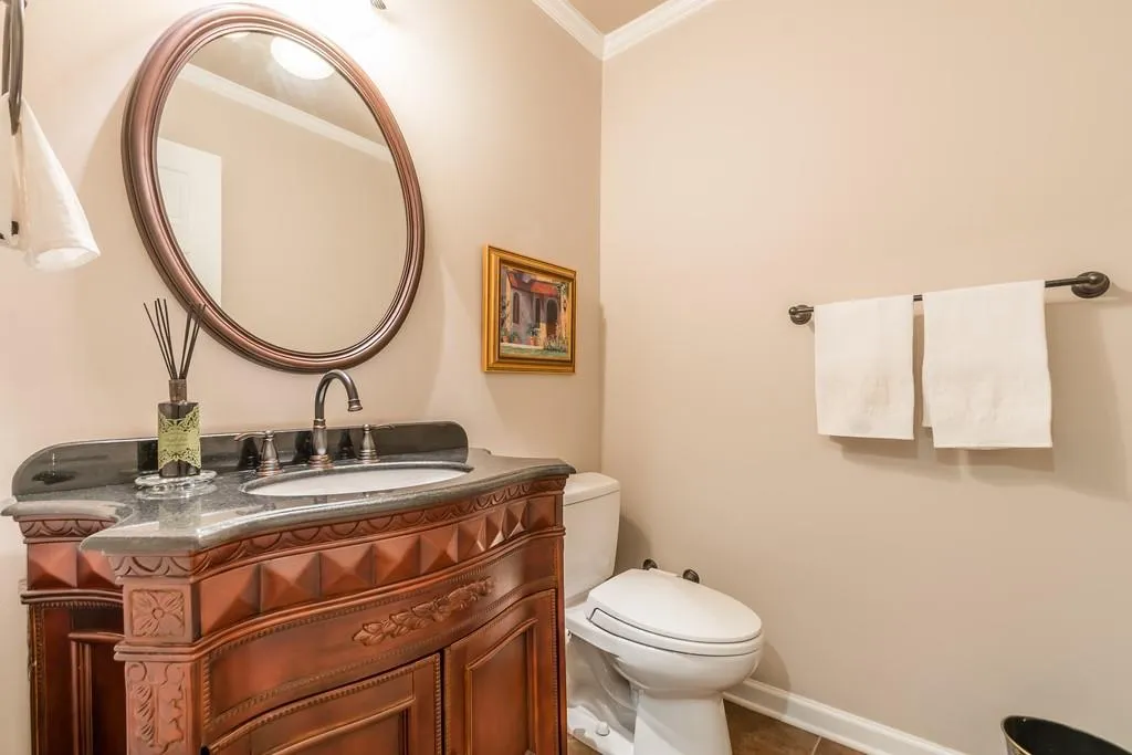 602 Dunwoody Chace Unit 602, Atlanta, Georgia 30328, 3 Bedrooms Bedrooms, ,2 BathroomsBathrooms,Residential,Sold,602 Dunwoody Chace Unit 602,6538749
