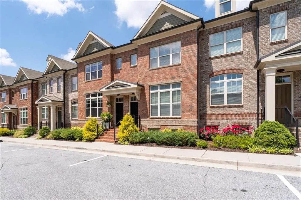 1222 Lavista Circle Ne, Atlanta, Georgia 30324, 3 Bedrooms Bedrooms, ,3 BathroomsBathrooms,Residential,For Sale,1222 Lavista Circle Ne,7661278