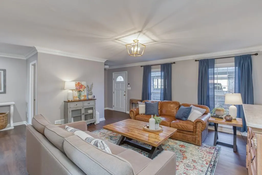 314 The Chace, Atlanta, Georgia 30328, 3 Bedrooms Bedrooms, ,3 BathroomsBathrooms,Residential,Sold,314 The Chace,6828433