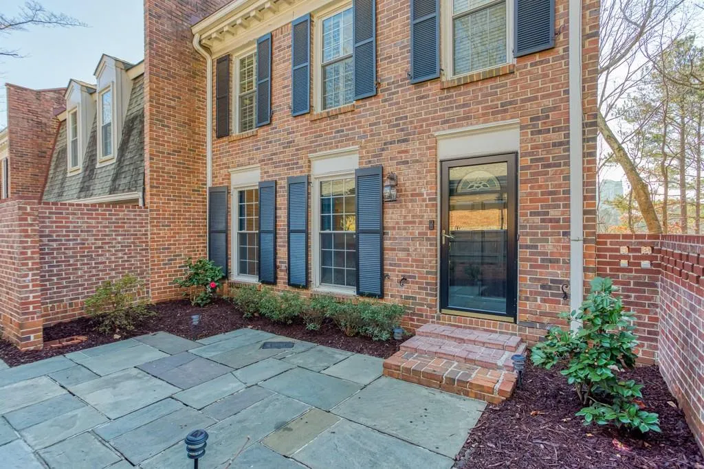 314 The Chace, Atlanta, Georgia 30328, 3 Bedrooms Bedrooms, ,3 BathroomsBathrooms,Residential,Sold,314 The Chace,6828433